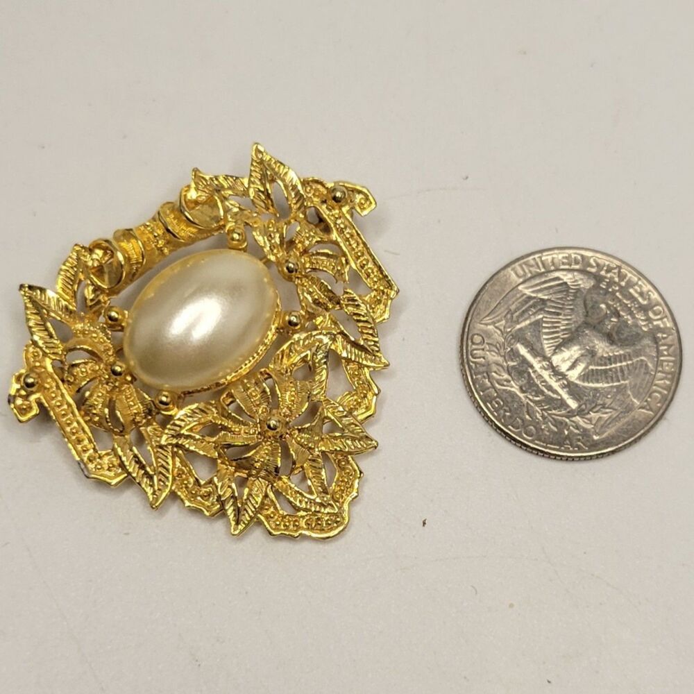 Brooch - Picture 2 of 5
